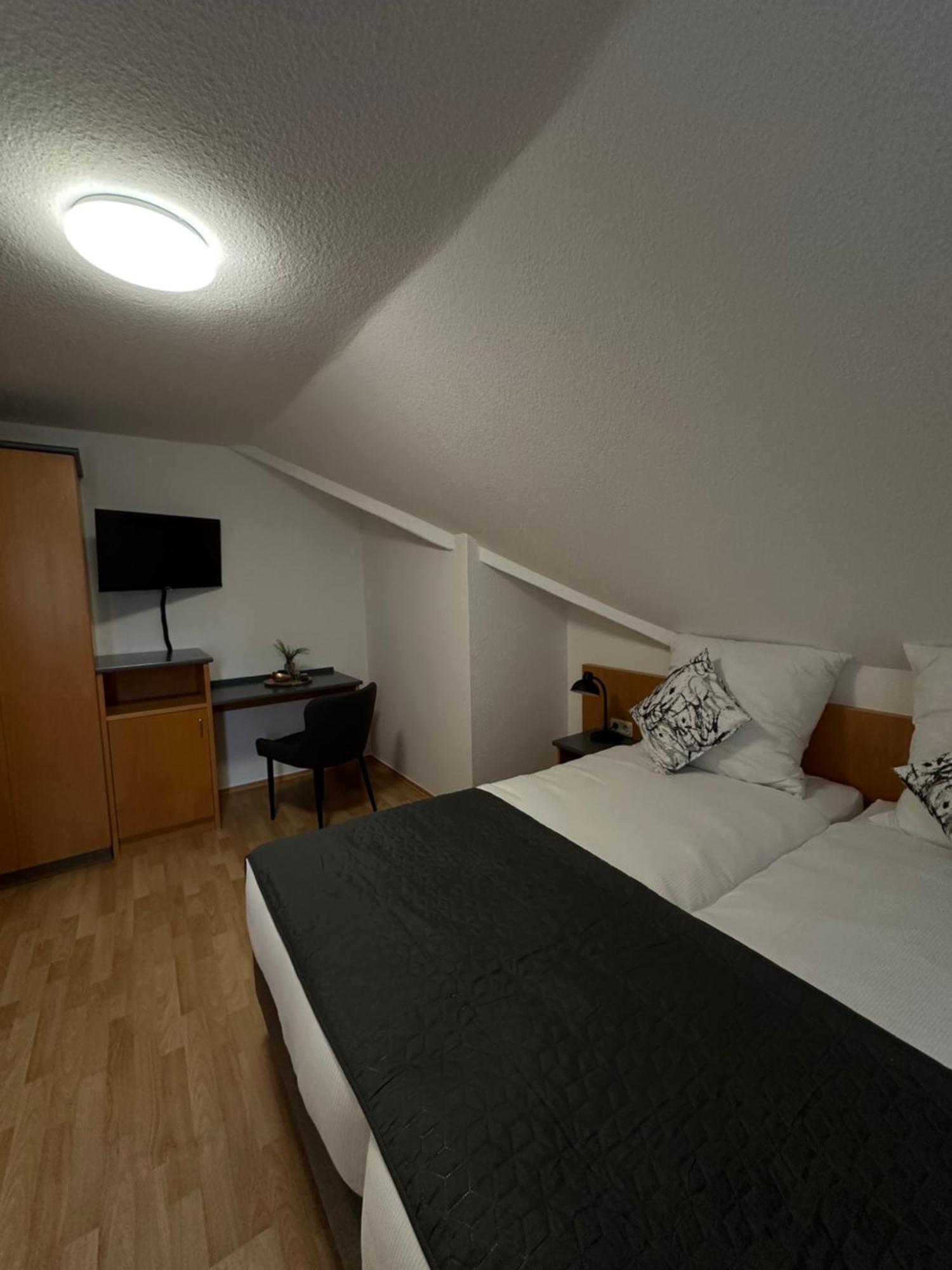 Hotel Restaurant Haus Odendahl كولونيا المظهر الخارجي الصورة