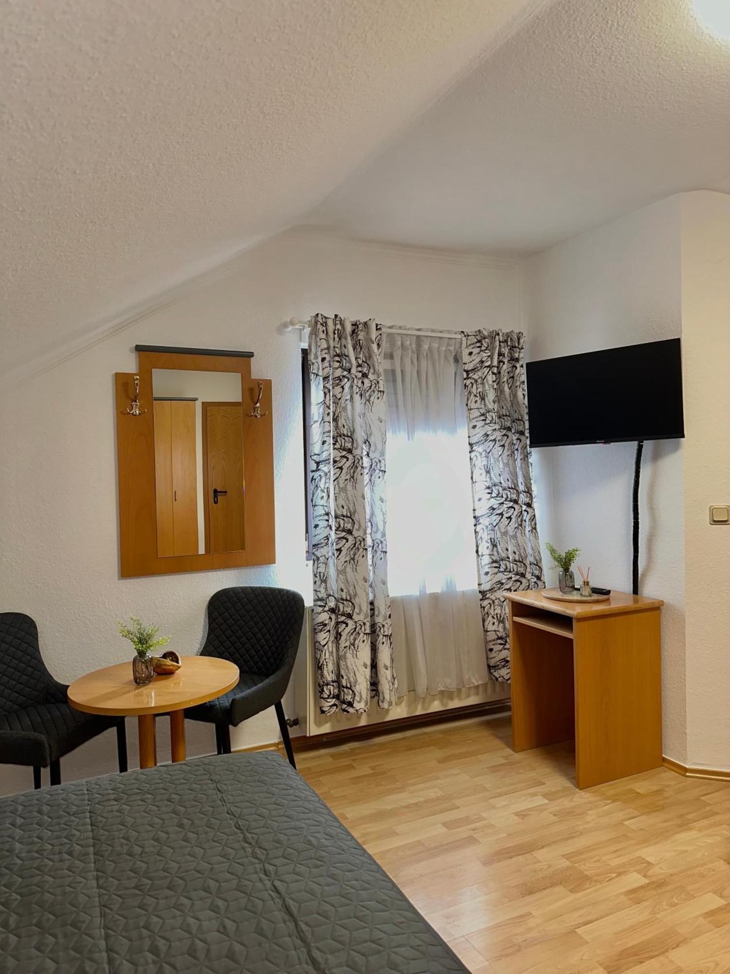 Hotel Restaurant Haus Odendahl كولونيا المظهر الخارجي الصورة
